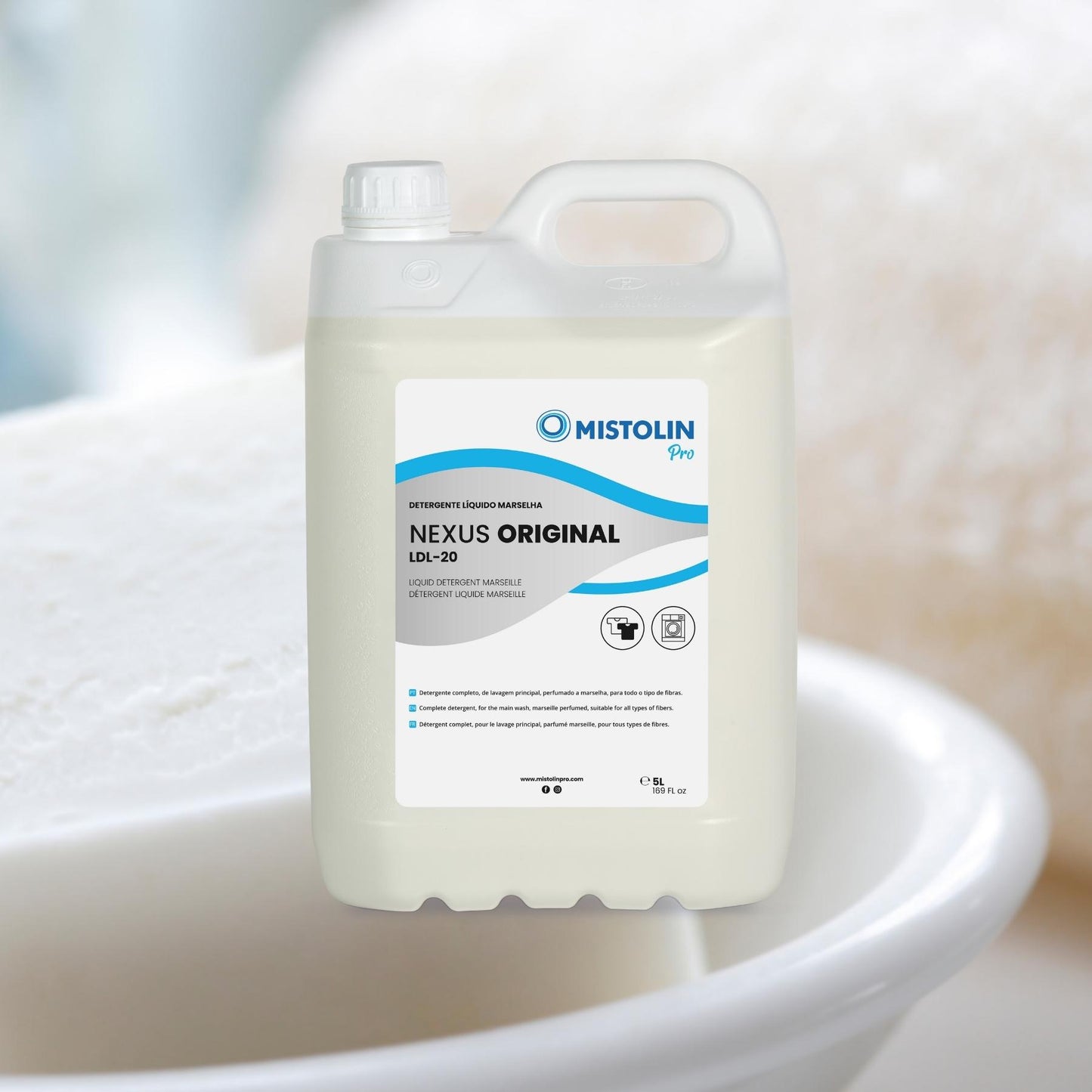NEXUS ORIGINAL LDL-20 DETERGENTE LIQ.MARSELHA 5LT, é um detergente completo com agradável perfume a sabão de Marselha, desenvolvido para lavagem de roupa à máquina ou à mão.